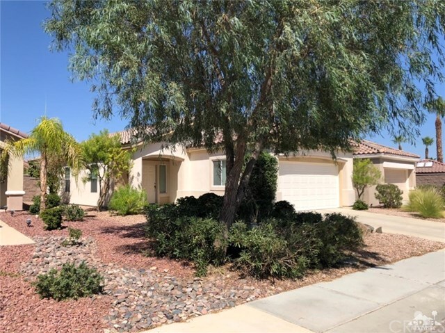 Building Photo - 78472 Glastonbury Way