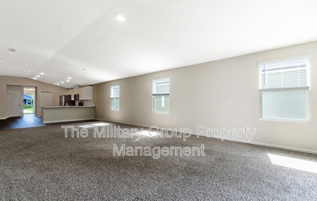 Building Photo - 15668 Strawberry Roan Ct
