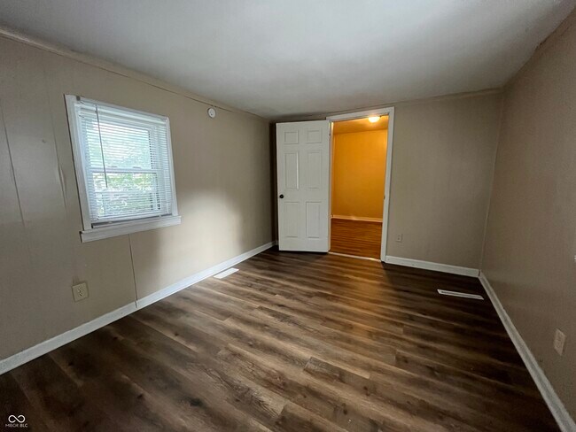 Building Photo - 3336 Baltimore Ave