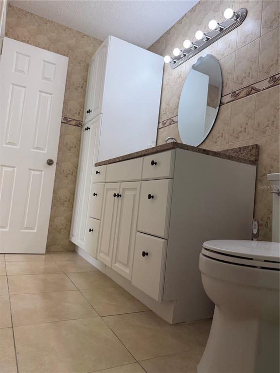 Building Photo - 2130 Cascades Blvd