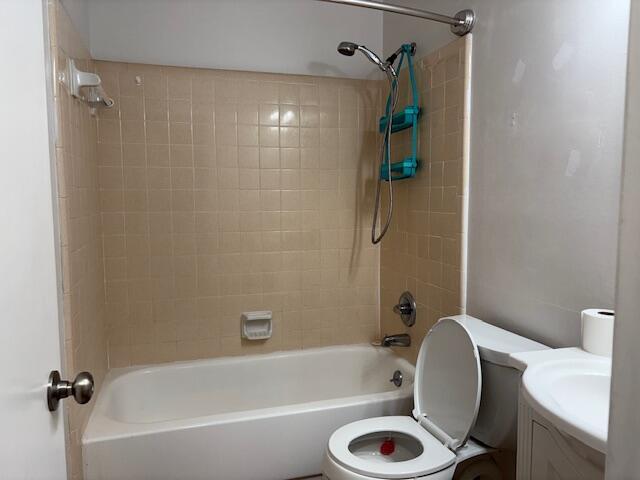 Building Photo - 519 Nutmeg Ave