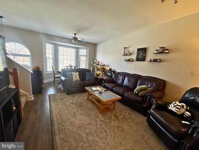 Building Photo - 45713 Paddington Station Terrace