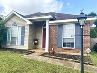 Building Photo - 1511 Homestead Dr W