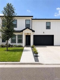 Building Photo - 2802 Stablewood