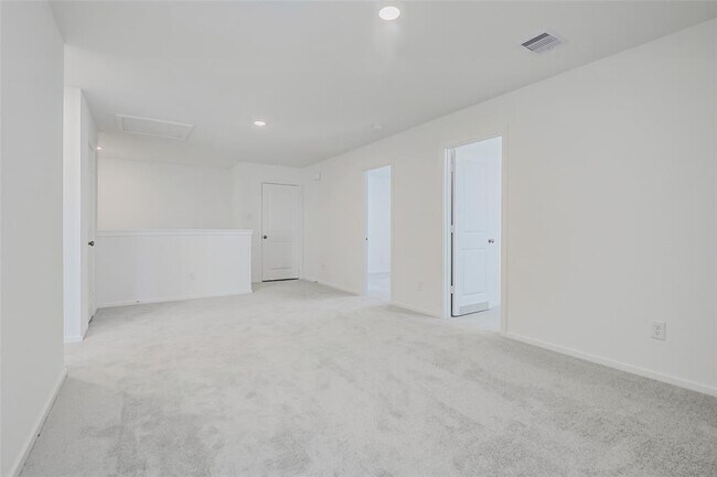 Building Photo - 28907 Rustic Windmill Wy