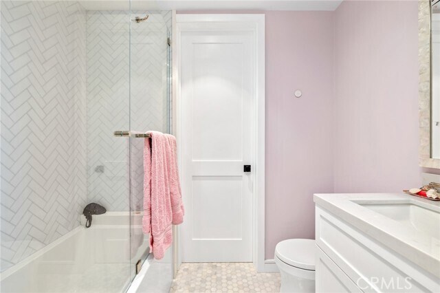 Building Photo - 2428 The Strand