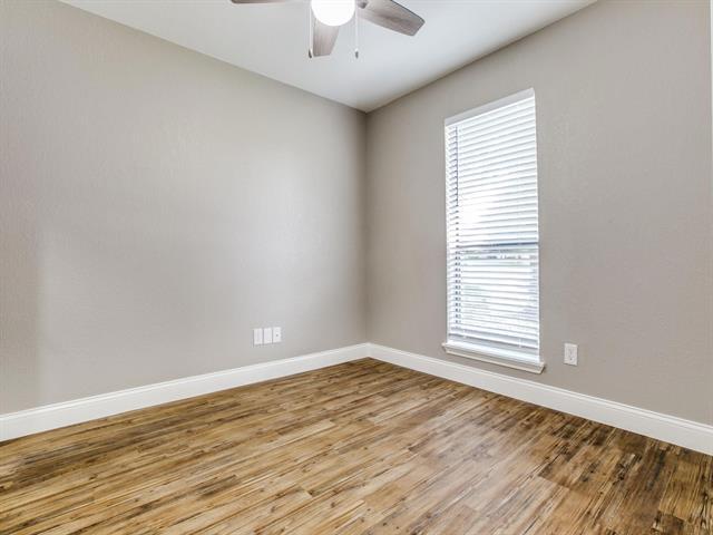 Building Photo - 1419 Willow Run Dr