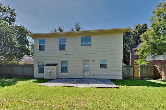 Building Photo - 15610 Manorford Ct