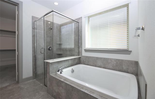 Building Photo - 2431 Preakness Pl