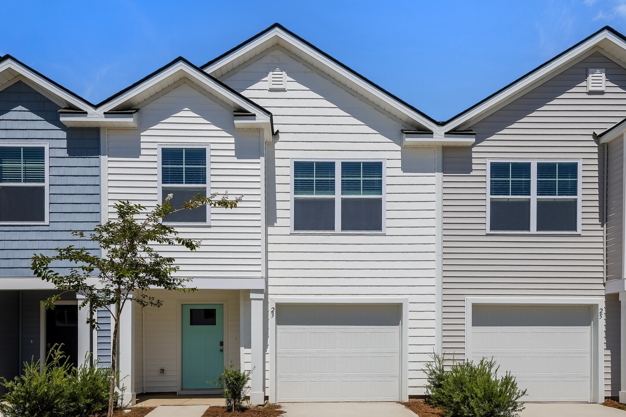 Building Photo - 23 Striker Rd