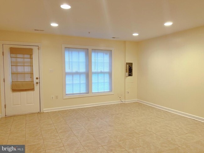 Building Photo - 18007 Foxworth Ct