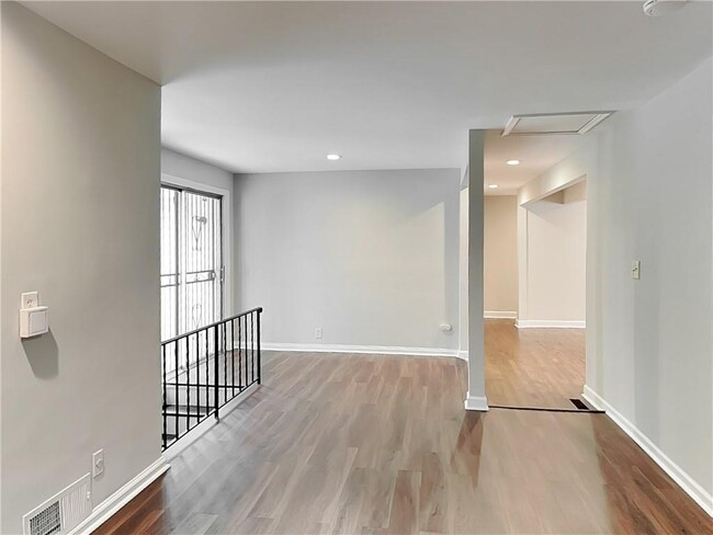 Building Photo - 111 Leathers Cir NW