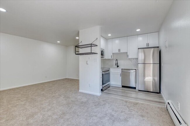 Building Photo - 3585 Arthur Ct