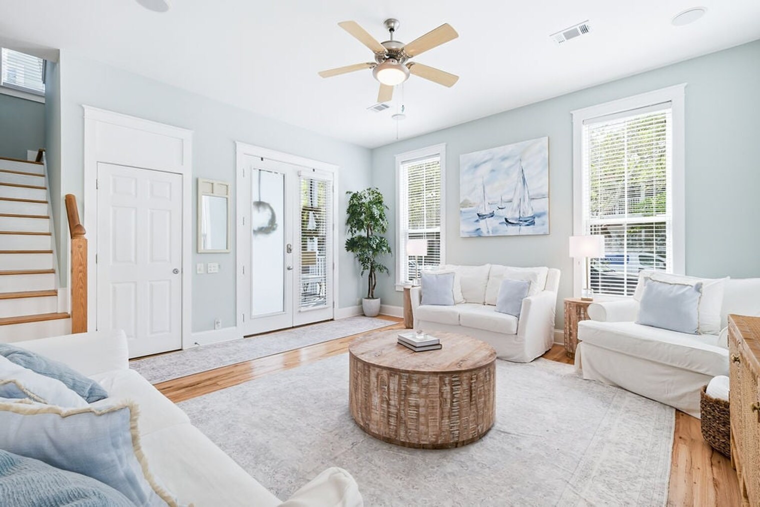 Building Photo - 34 N Ryan St