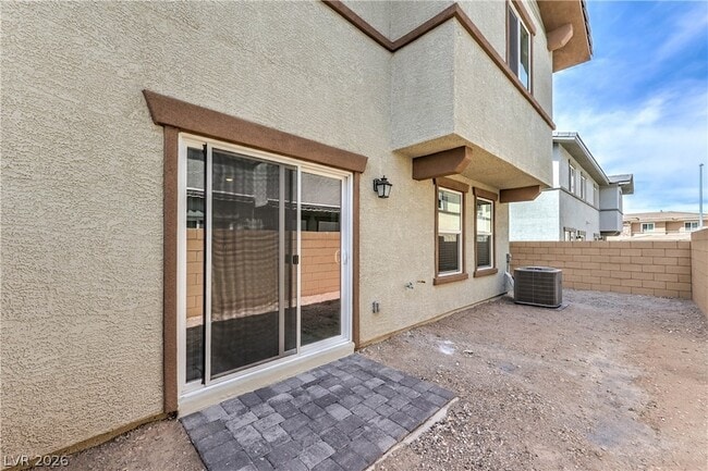 Building Photo - 772 Fallen Phoenix St