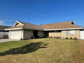 Building Photo - 19362 Pitcairn Ln