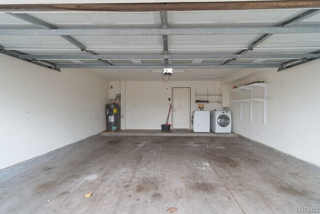 Building Photo - CENTRAL AC 3BR 2.5BA WITH 2-Car Garage & Newer Appliances @ SPINNAKER, Ewa Beach!