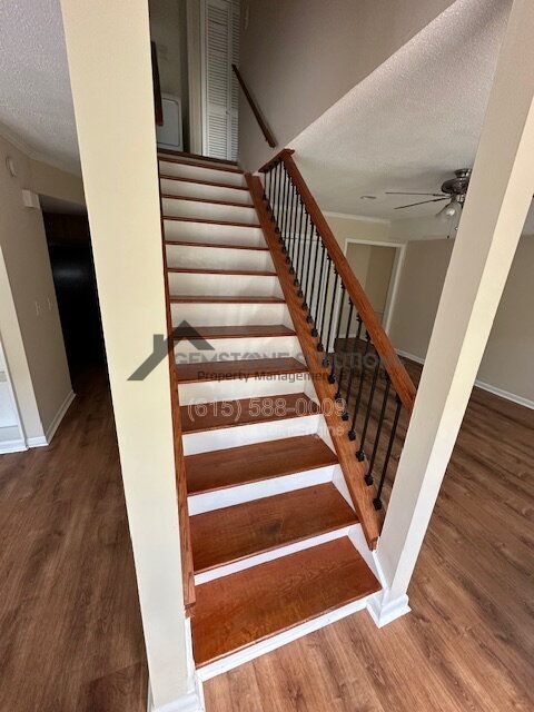 Building Photo - 404 Granville Rd