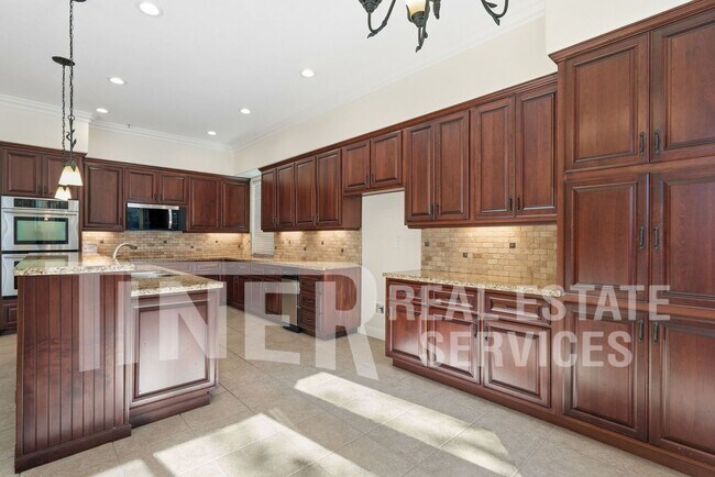 Building Photo - 4616 Gatwick Way