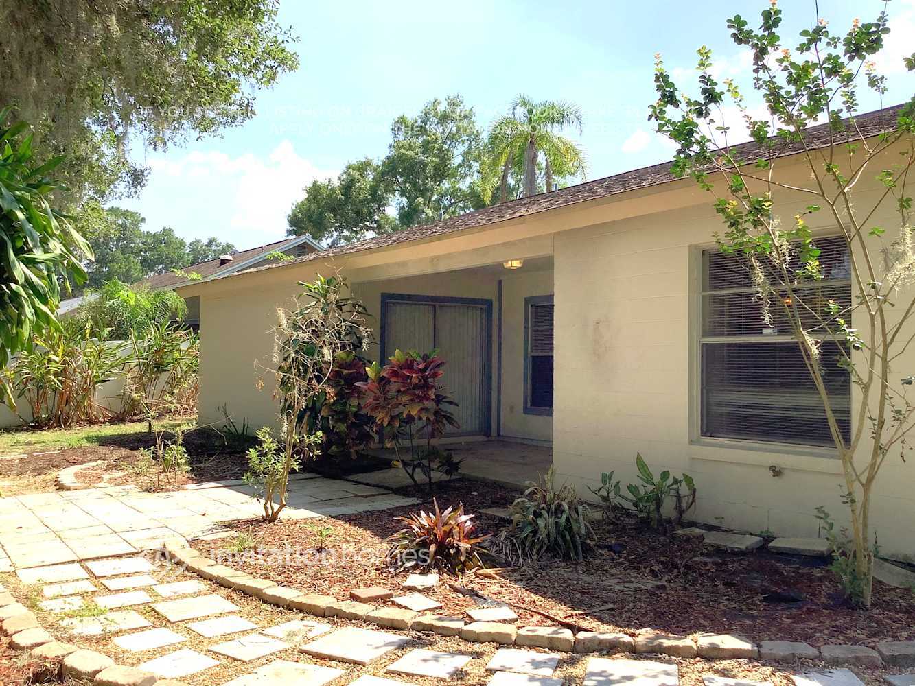 Building Photo - 1557 Long Pond Dr