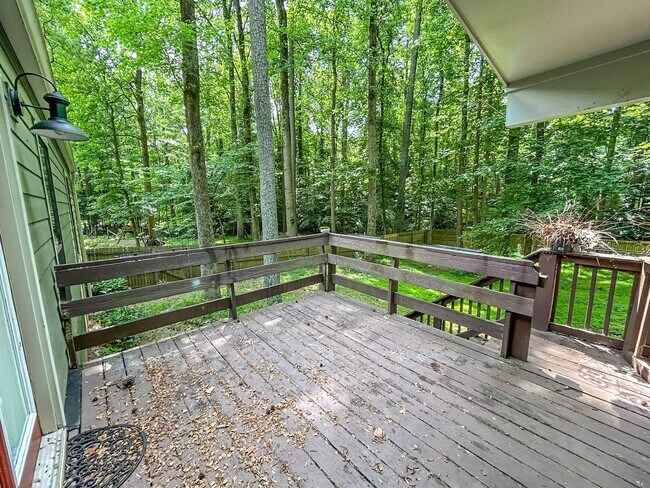 Building Photo - 3 BR Wooded Retreat in the Heart of East Cobb!