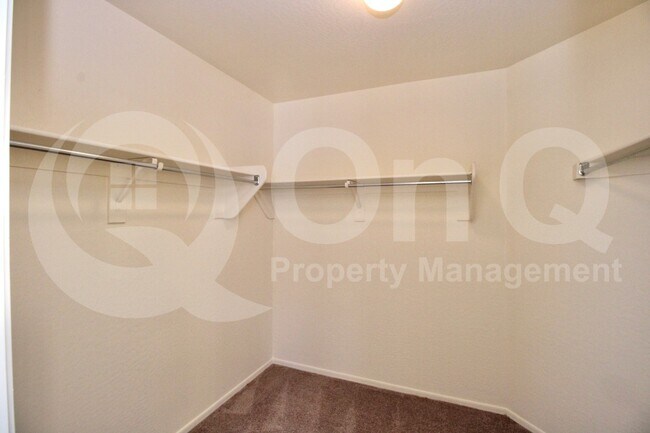 Building Photo - 25663 W Shooting Star Ln