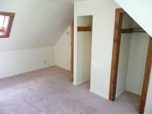 Building Photo - LO-37 Spring St. Newmarket, NH