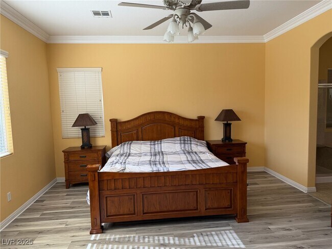 Building Photo - 7163 Adobe Falls Ct