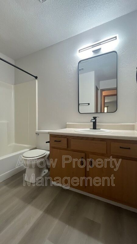 Building Photo - 2384 N 44th St