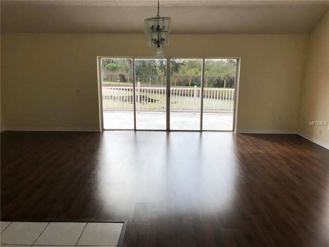 Building Photo - 1014 Universal Rest Pl