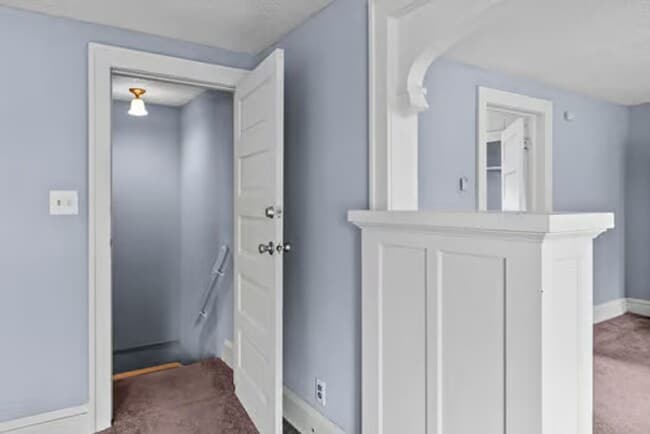 Building Photo - 3003 California St NE