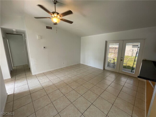 Building Photo - 2630 Purslane Dr