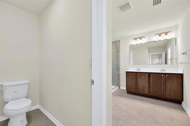 Building Photo - 88 Waverly Ln