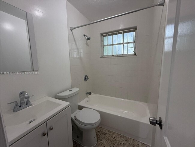 Building Photo - 901 NW 55th St
