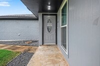 Building Photo - 4514 36th St E