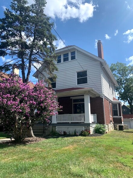Exterior - 3554 Zumstein Ave
