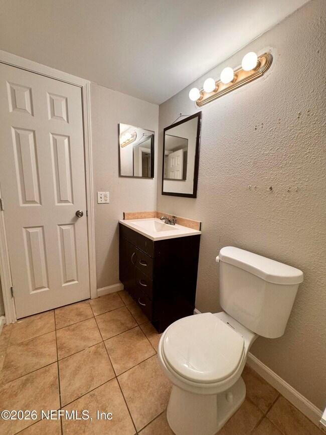 Building Photo - 3916 Corrida Ct