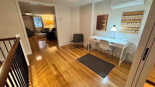 Building Photo - 235 W 139th St