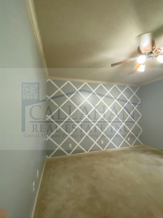 Building Photo - Millers Crossing 4 Bedroom