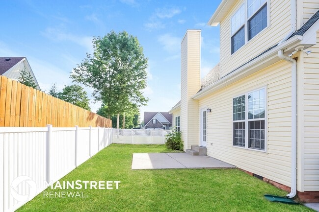 Building Photo - 1003 Montrose Dr