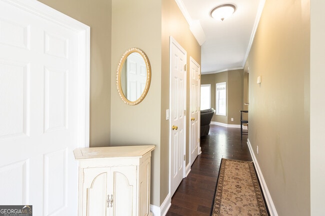 Building Photo - 27 Portico Pl