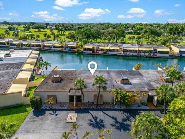 Building Photo - 15504 Sharpecroft Dr