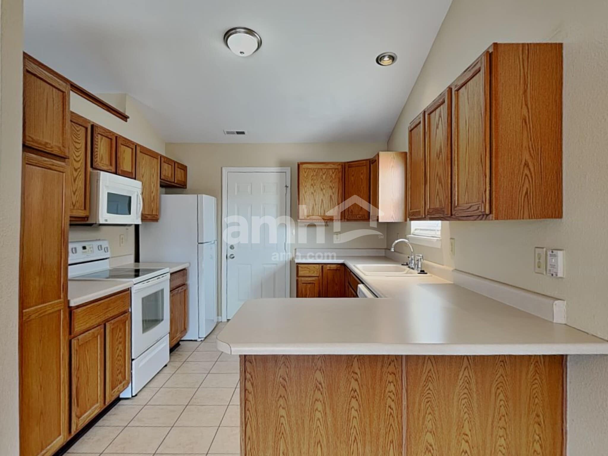 Building Photo - 7215 Kidwell Dr