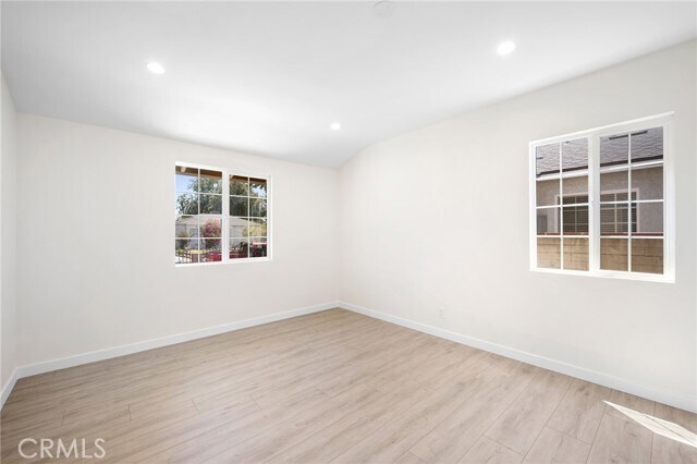 Building Photo - 6607 Riverton Ave