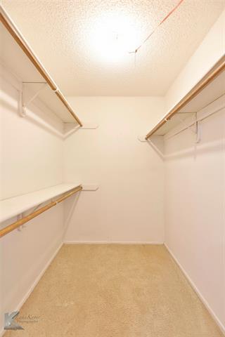 Building Photo - 4074 Russell Ave