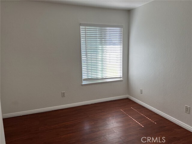 Building Photo - 8580 Club House Dr