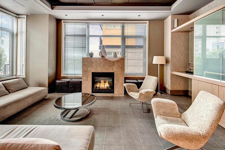 Community Room - 2801 1st Ave
