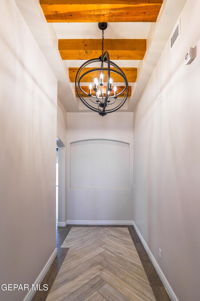 Building Photo - 13368 Emerald Glass Dr