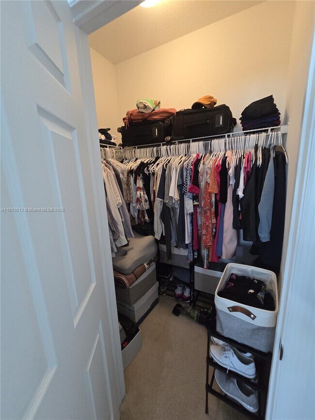 Building Photo - 11938 SW 26th Ct