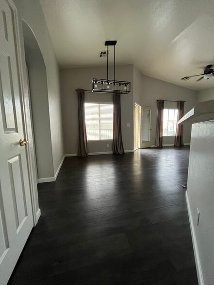 Building Photo - 6385 Dan Blocker Ave